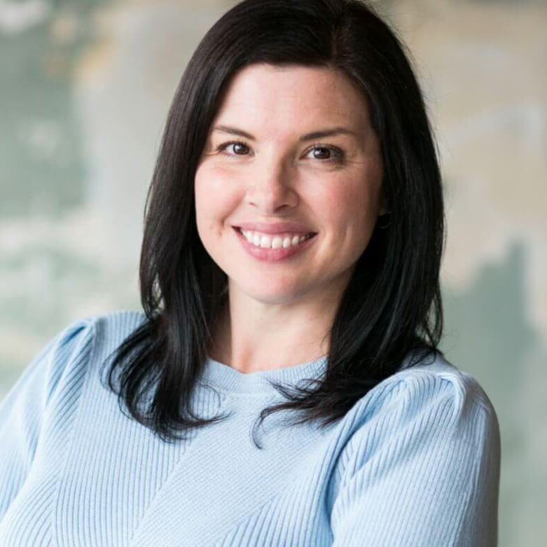 Rachel-Wright-15-1-796x1024-circle squared